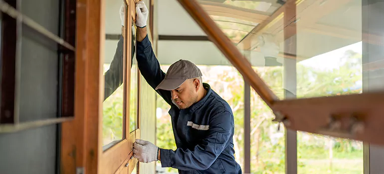 Double Hung Vinyl Window Sash Replacement in Port Charlotte, FL
